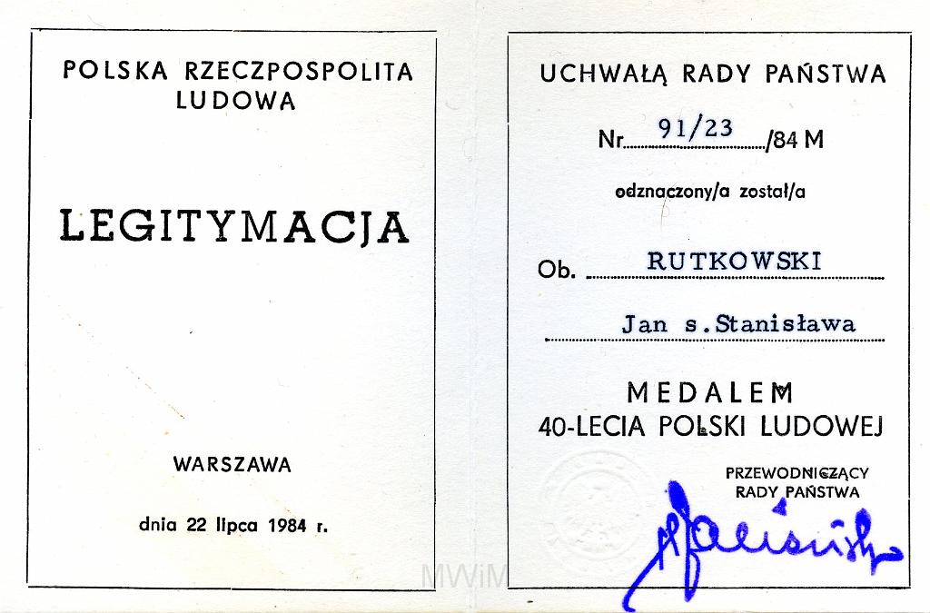 KKE 3266-3.jpg - Legitymacja PRL, Medal 40 PRL,Warszawa, 22 VII 1984 r.